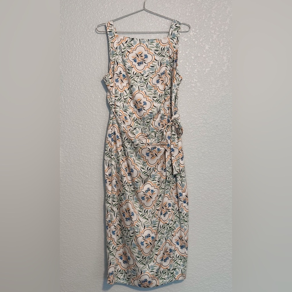 Floral Print Sleeveless Dress